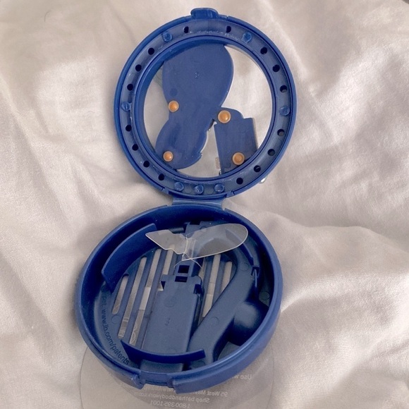 Adorable Snowman ⛄️ Car Vent Air Freshener - Picture 2 of 3